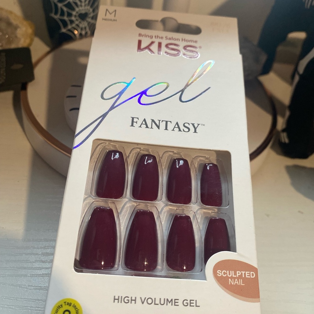 Kiss nails - Picture 8 of 9